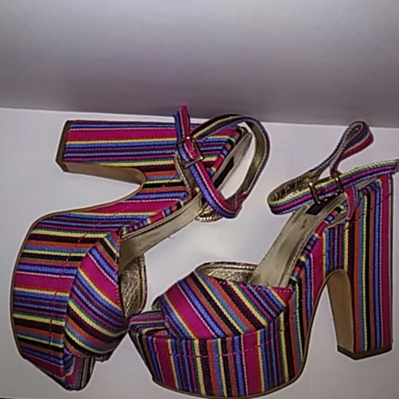 YOKI Kelly Fuchsia Guatemala Striped Platform 9 - Picture 3 of 6